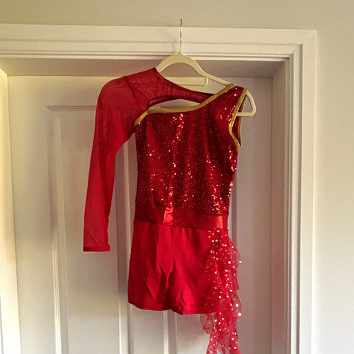 Razzle dazzle dance - razzle,