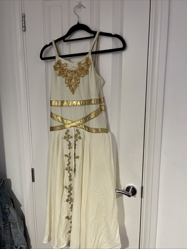 Revolution cream and gold - cream,